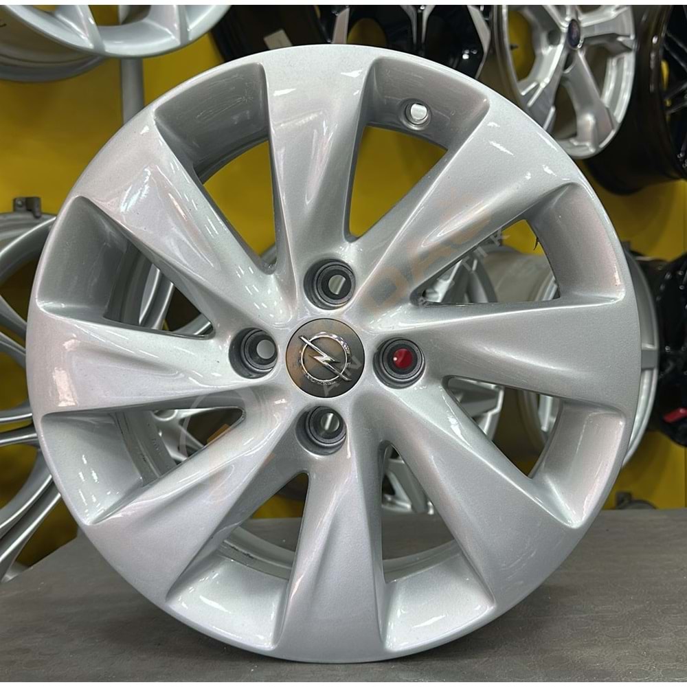 15X6 ÇIKMA JANT 4X100 ET-39 OEM OPEL