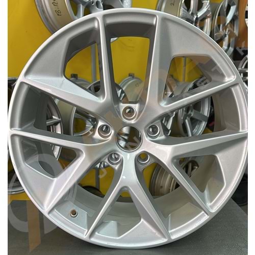18X8 ÇIKMA JANT 5X112