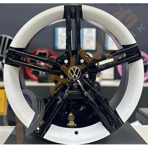 18X8,0 JANT RC 1186 5X114,3 ET40 73,1 BLACK/WHİTE TAYCAN JANT
