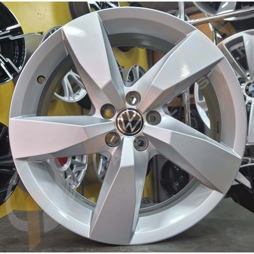 17X6,5 5X100 ET 39 ÇIKMA JANT OEM VW